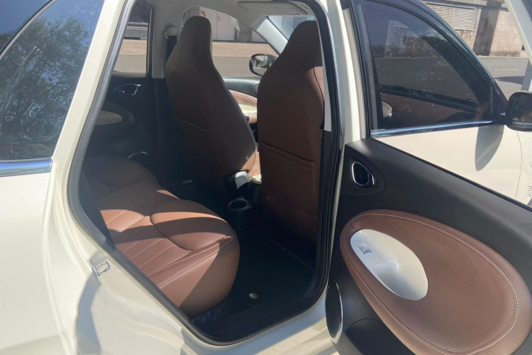 五菱汽车 五菱缤果 2023款 410km 灵犀尊享款中控内饰7004