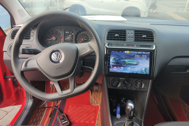 大众 Polo 2018款 1.5L 自动安驾型中控内饰12