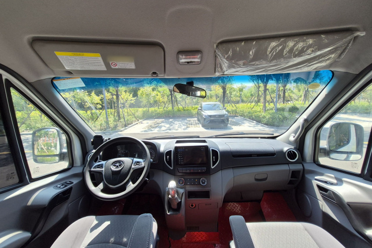 江汽集团 星锐 2022款 2.0T节油王PLUS快运版中轴5-6座HFC4DB3-2E4车身外观6005