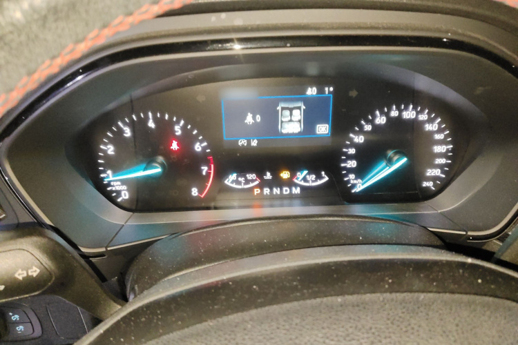 福特 福克斯 2020款 两厢 EcoBoost 180 自动ST Line局部细节14