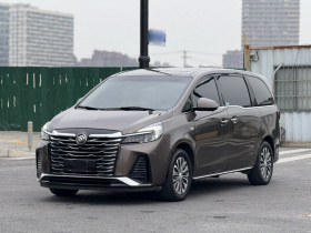 别克GL8 2023款 改款 陆上公务舱 豪华型