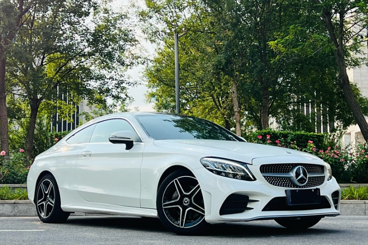 奔驰C级(进口) 2019款 C 260 轿跑车车身外观6001