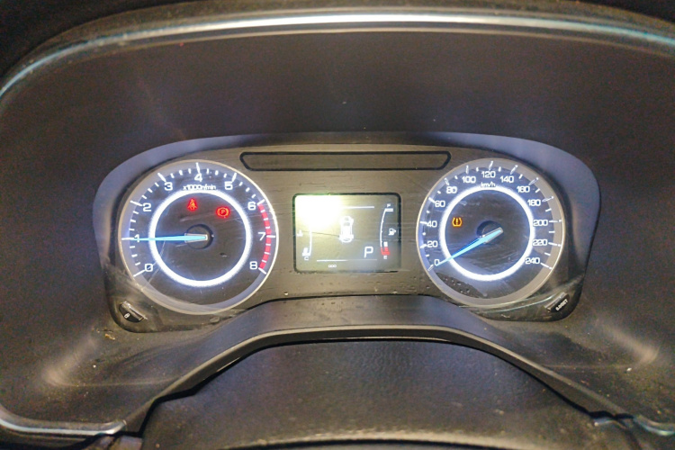 中国重汽VGV VGV U70 2020款 1.5T 自动智享豪华版 7座局部细节14