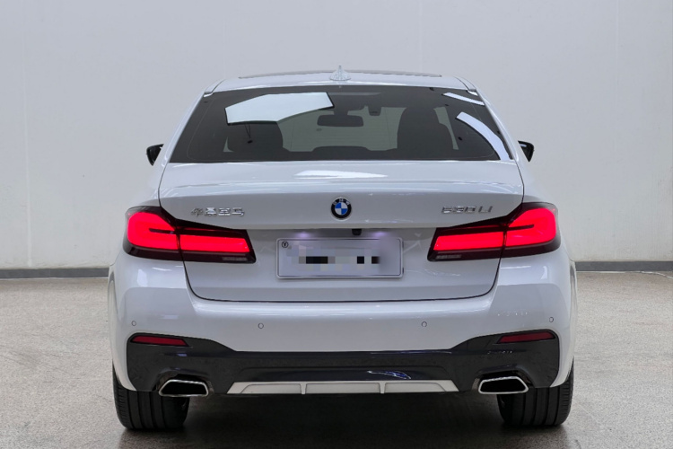 宝马5系 2022款 改款 530Li 领先型 M运动套装车身外观6005