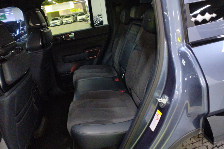 方程豹 豹5 2023款 云辇旗舰版中控内饰7004