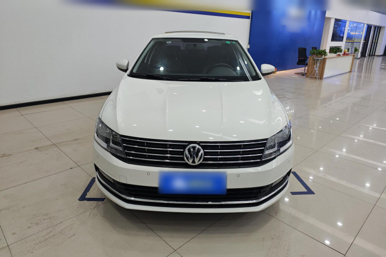 大众 朗逸 2017款 1.6L 手动舒适版车身外观2