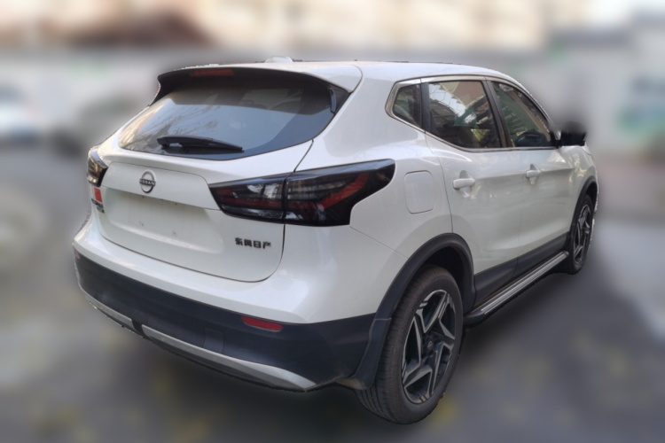 日产 逍客 2025款 荣誉 2.0L CVT XV+领先版车身外观7