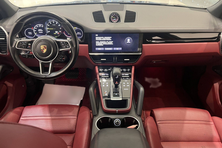 保时捷 Cayenne新能源 2022款 Cayenne E-Hybrid 2.0T 铂金版中控内饰7001