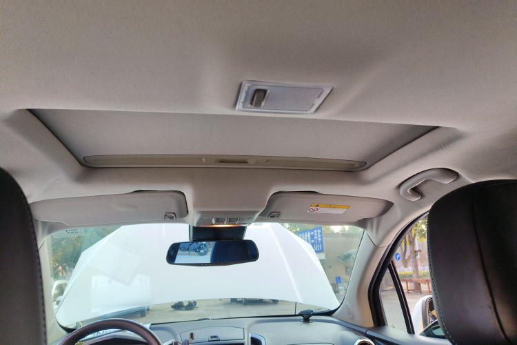 雪佛兰 创酷 2014款 1.4T 自动两驱豪华型局部细节22