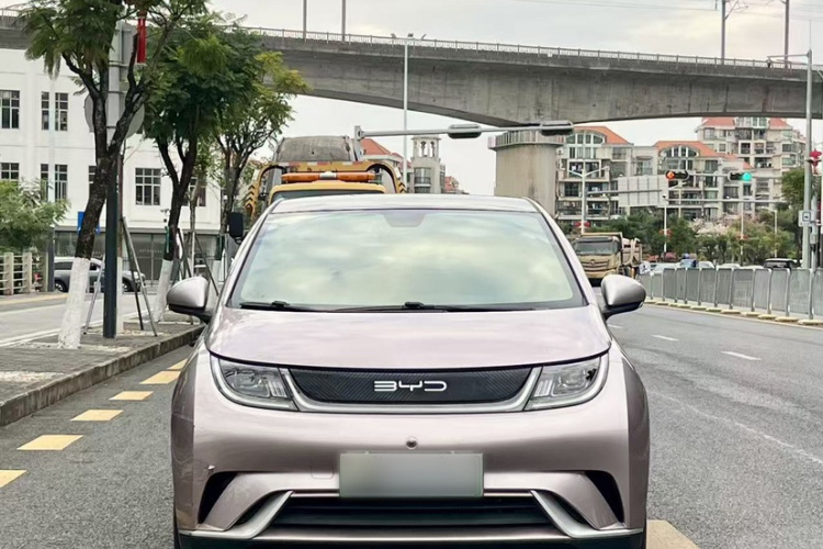 比亚迪 海豚 2021款 405km 时尚版车身外观6001