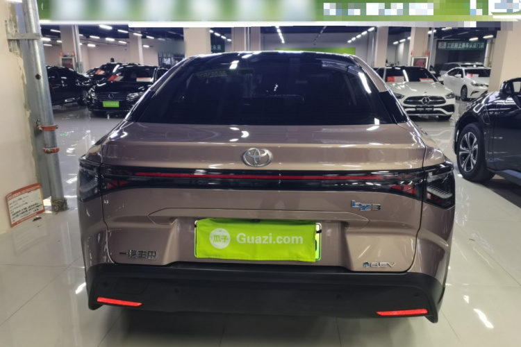 丰田bZ3 2023款 616km 长续航Premium车身外观6