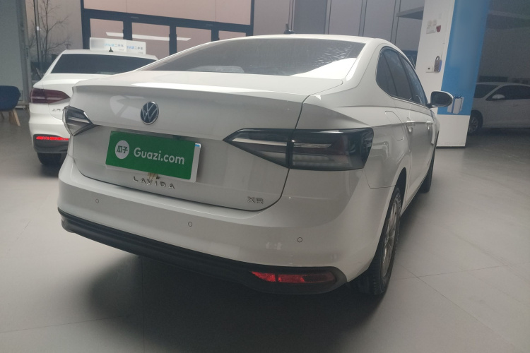 大众 朗逸 2023款 新锐 1.5L 自动出众新逸版车身外观7