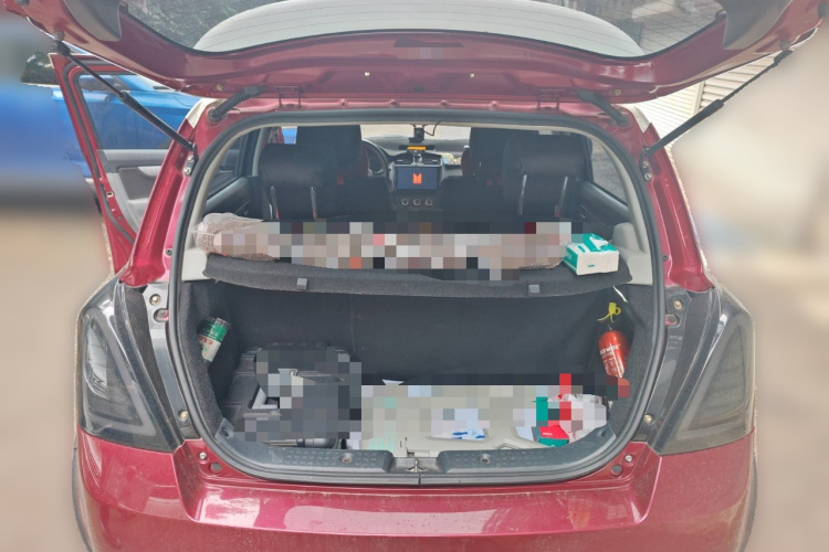 铃木 雨燕 2013款 1.5L 自动20周年限量版中控内饰23