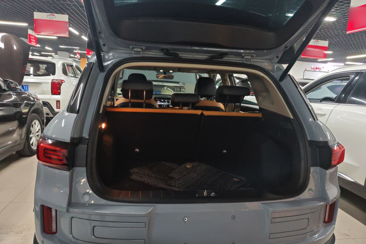 吉利汽车 吉利icon 2020款 1.5TD i6 BSG机舱底盘23