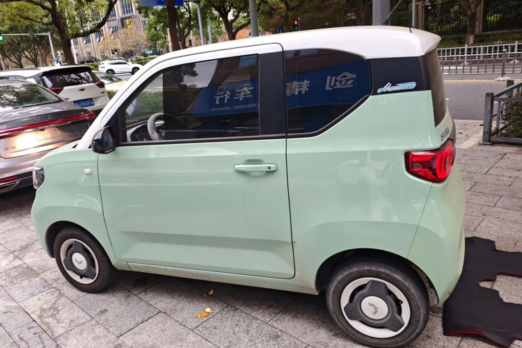 五菱汽车 宏光MINIEV 2022款 马卡龙臻享款 磷酸铁锂车身外观6003