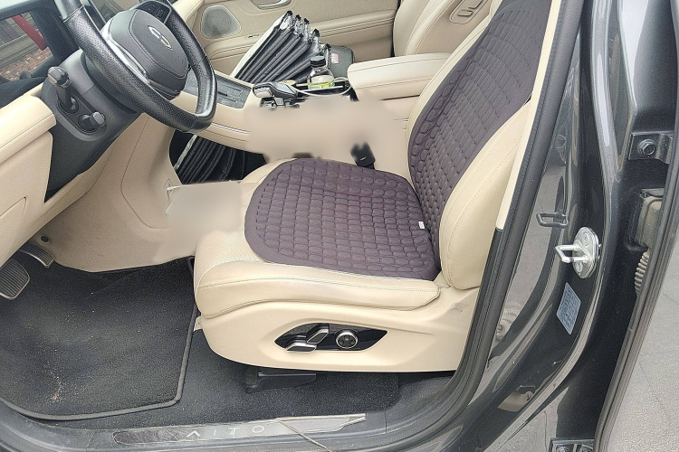 鸿蒙智行 问界M7 2022款 1.5T 后驱舒适版局部细节19