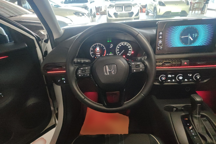 本田HR-V 2023款 240TURBO 劲睿版中控内饰13