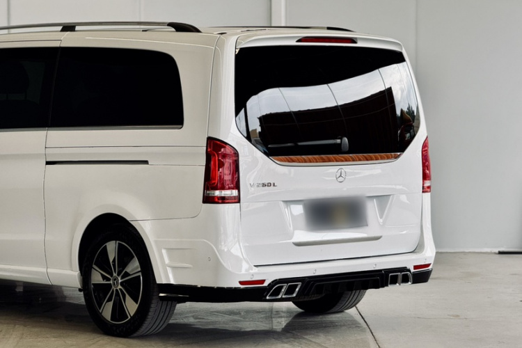 奔驰V级 2020款 V 260 L 长轴距豪华版车身外观6009