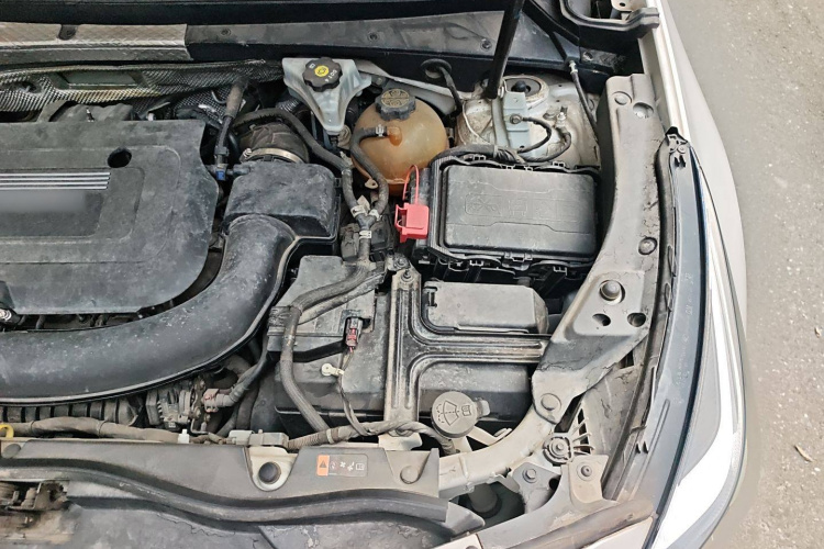 凯迪拉克XT4 2018款 28T 两驱技术型局部细节9007