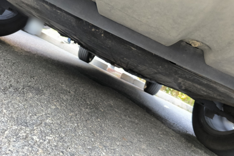 路虎 揽胜极光 2018款 240PS SE 智耀版局部细节9008