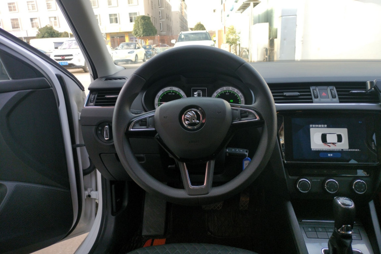 斯柯达 明锐 2019款 旅行车 TSI280 DSG豪华版 国VI局部细节13