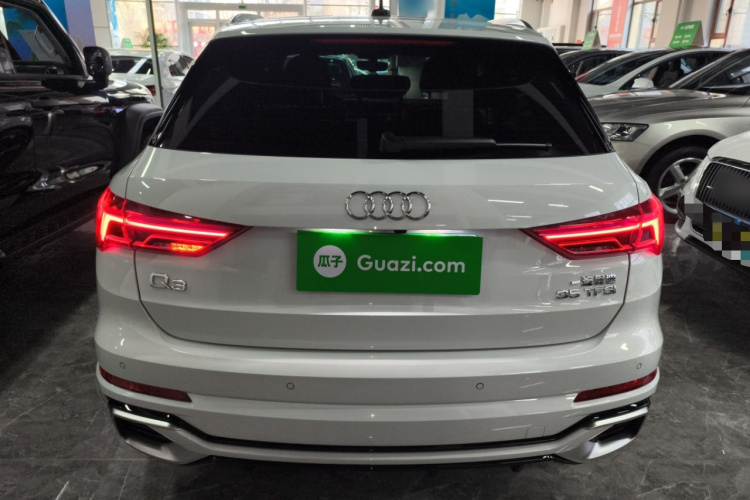 奥迪Q3 2024款 35 TFSI 时尚动感型车身外观6