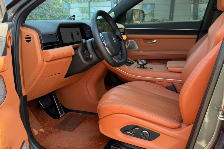 鸿蒙智行 问界M7 2024款 1.5T 智驾四驱Pro版 5座局部细节19