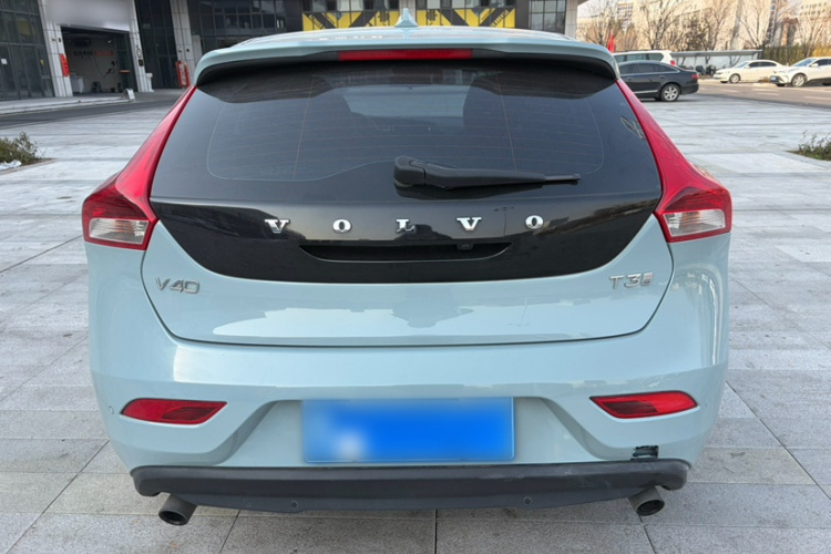 沃尔沃V40 2018款 T3 智雅版车身外观6006