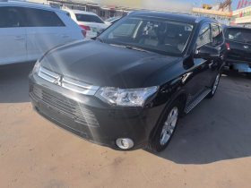 三菱 欧蓝德(进口) 2014款 2.4L 四驱豪华超值版 5座