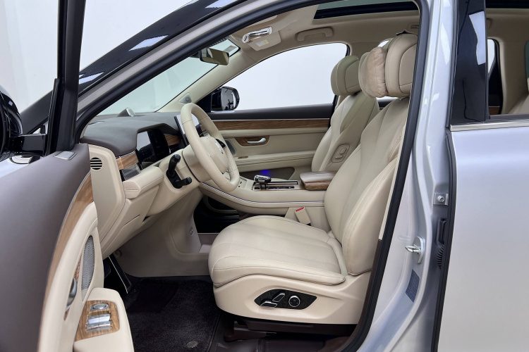 鸿蒙智行 问界M7 2024款 1.5T 智驾四驱Max版 5座中控内饰7003