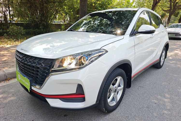 东风风光 风光500 2022款 1.5L CVT悦享型车身外观1