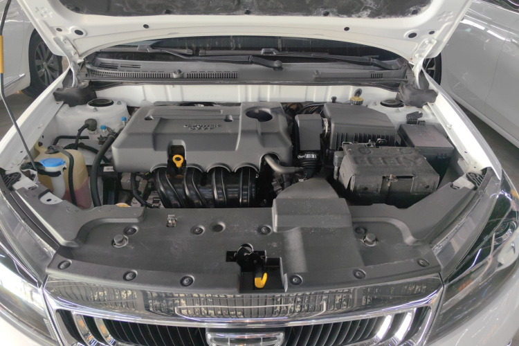 吉利汽车 帝豪 2020款 1.5L CVT豪华型机舱底盘24