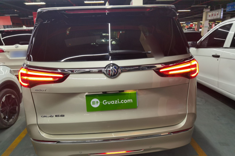 别克GL8 2020款 ES陆尊 653T 旗舰型车身外观6004