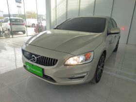 沃尔沃S60 2019款 S60L 改款 T5 智驭菁英版