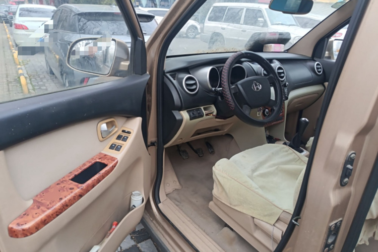 长安凯程 欧诺S 2012款 1.3L精英型中控内饰20