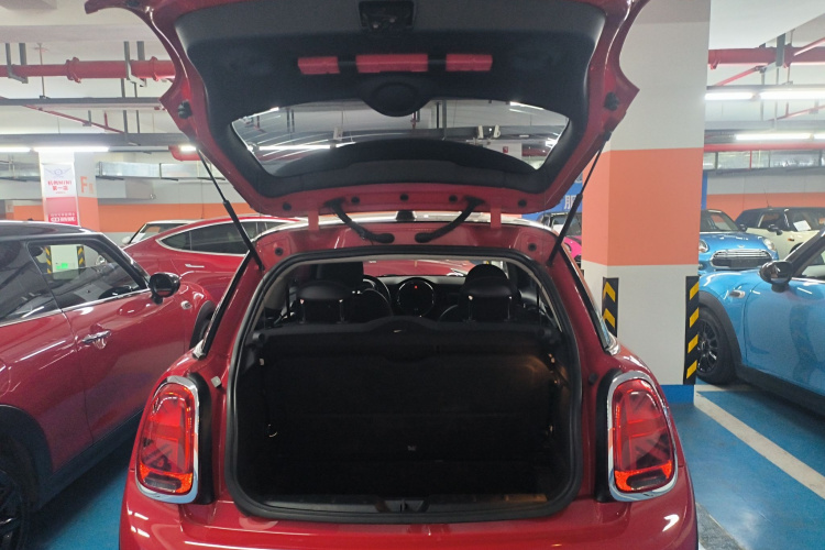 MINI 2019款 1.5T COOPER 经典派局部细节23