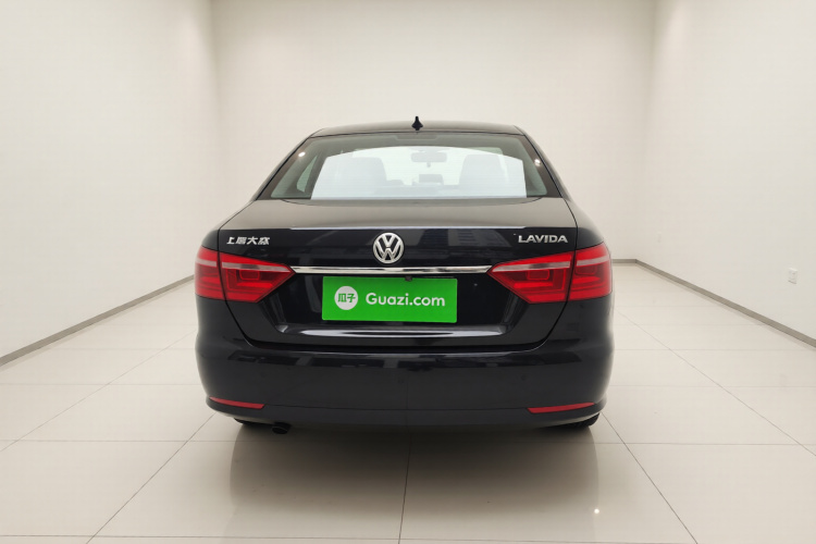 大众 朗逸 2013款 改款经典 1.6L 自动风尚版车身外观6