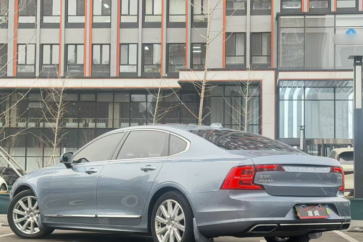 沃尔沃S90 2020款 T5 智逸豪华版车身外观6004