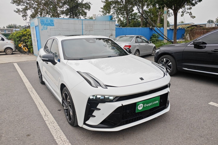 领克03 2023款 1.5TD DCT劲Pro车身外观3