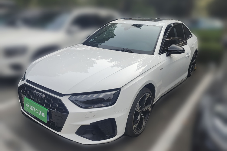 奥迪A4L 2024款 40 TFSI 豪华动感型(星夜版)车身外观1