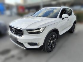 沃尔沃XC40 2020款 T4 四驱智远豪华版