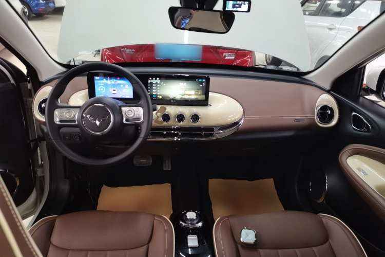 五菱汽车 五菱缤果 2023款 333km 悦享款中控内饰7002