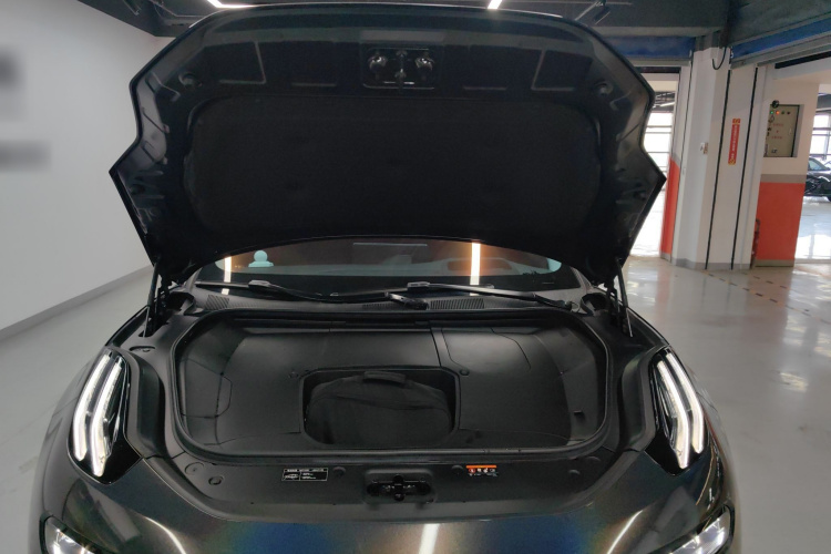 极氪001 2022款 超长续航单电机 WE版局部细节24