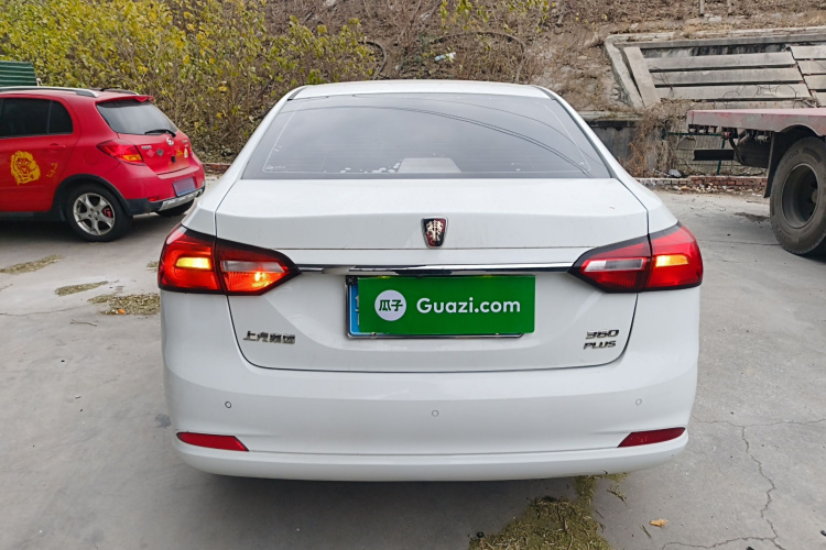 荣威360 2018款 PLUS 1.5L 手动豪华版车身外观6