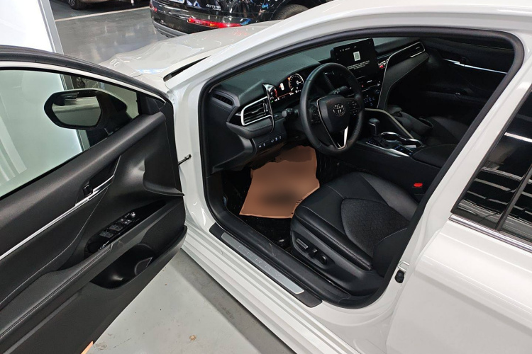 丰田 凯美瑞 2021款 2.5S 锋尚版中控内饰20