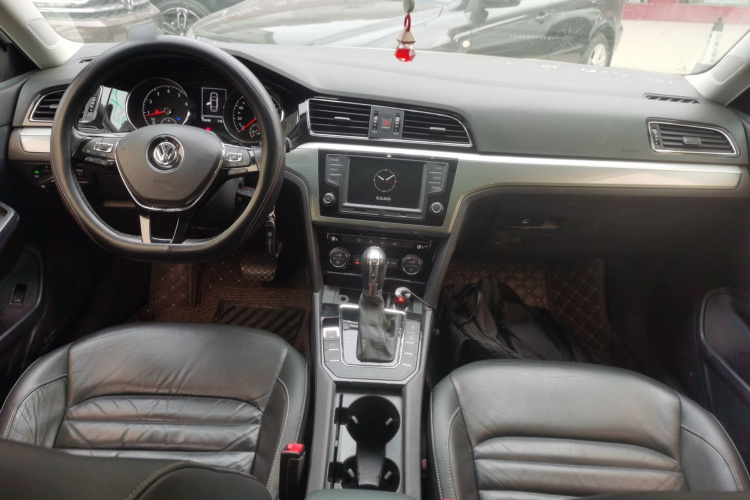 大众 凌渡 2017款 280TSI DSG舒适版中控内饰7002