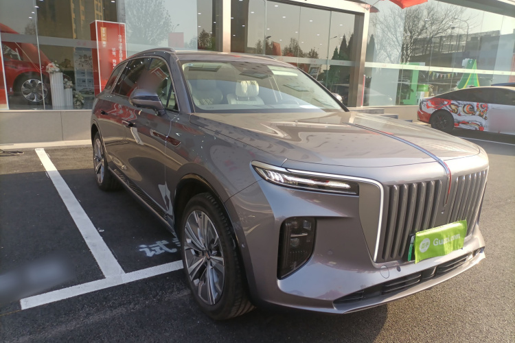红旗E-HS9 2022款 690km 旗享版 六座车身外观3
