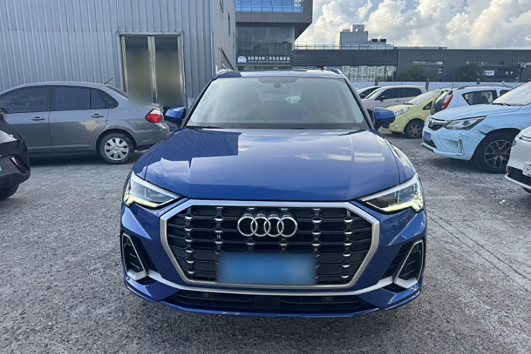奥迪Q3 2019款 35 TFSI 进取动感型车身外观6001