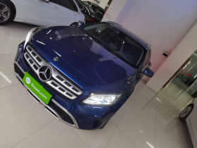 奔驰GLA 2018款 GLA 200 时尚型