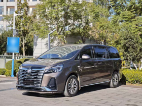 别克GL8 2023款 陆上公务舱 智享型